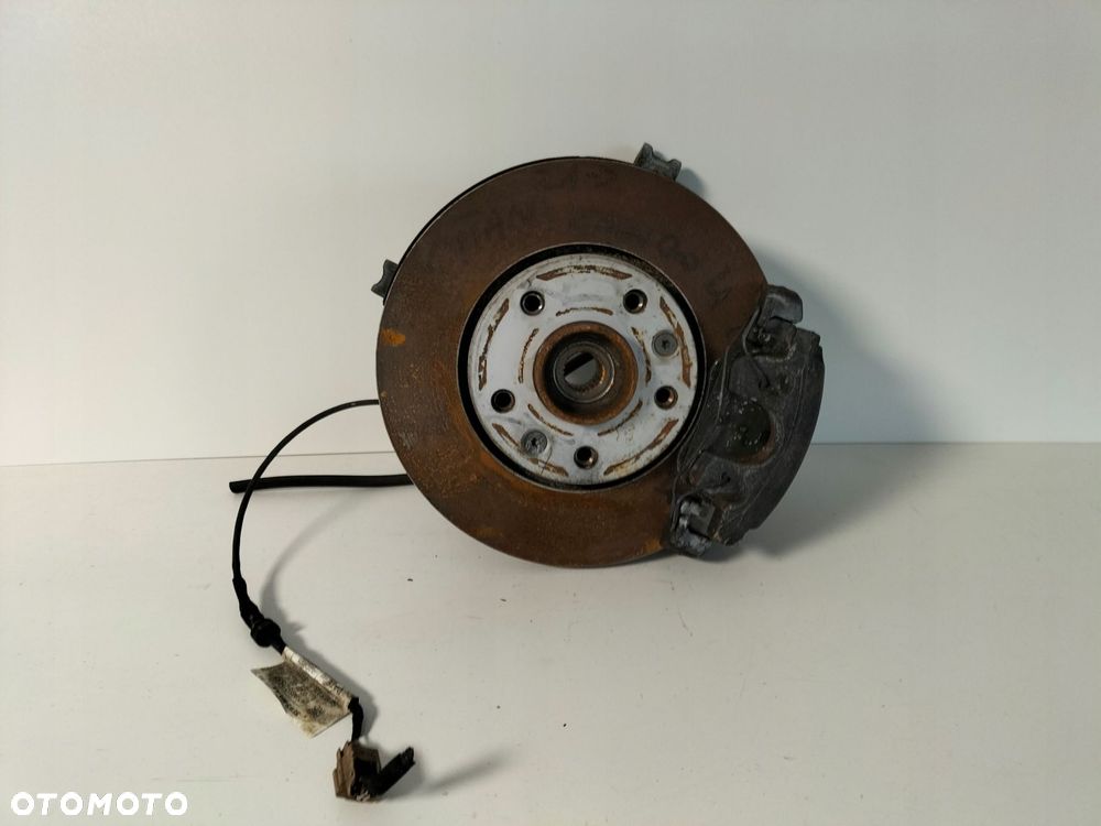 zwrotnica zacisk hamulcowy przód prawa renault kangoo iii 21- 1.5dci