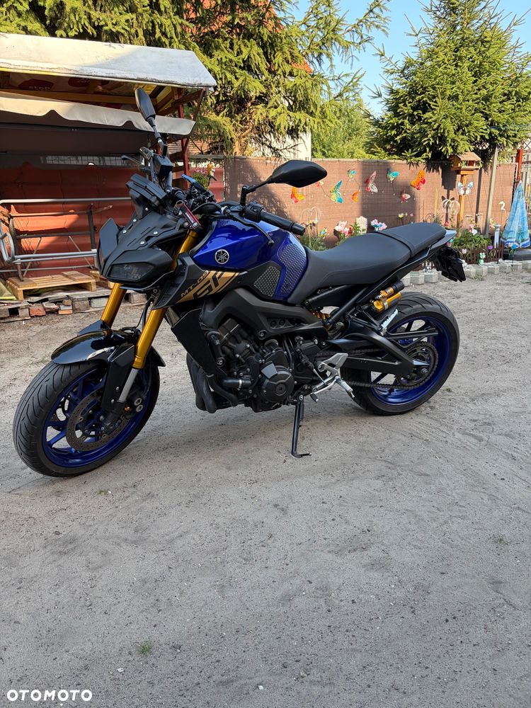 Yamaha MT - 1