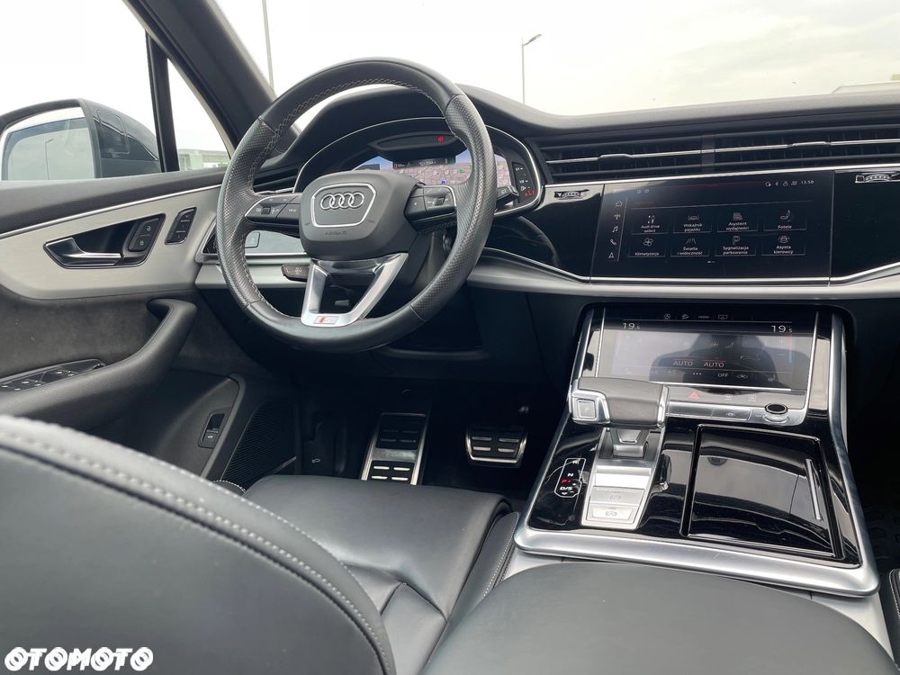 Audi Q7 55 TFSI mHEV Quattro S Line Tiptr - 27