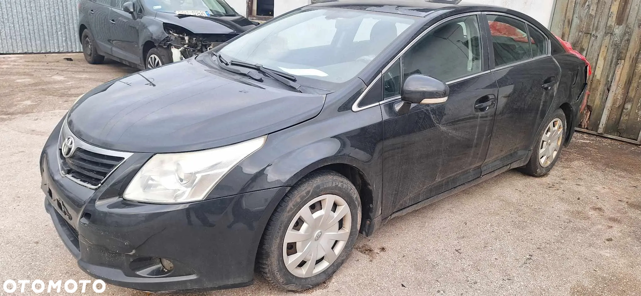 Toyota Avensis T27 2,0 D4D alternator - 2
