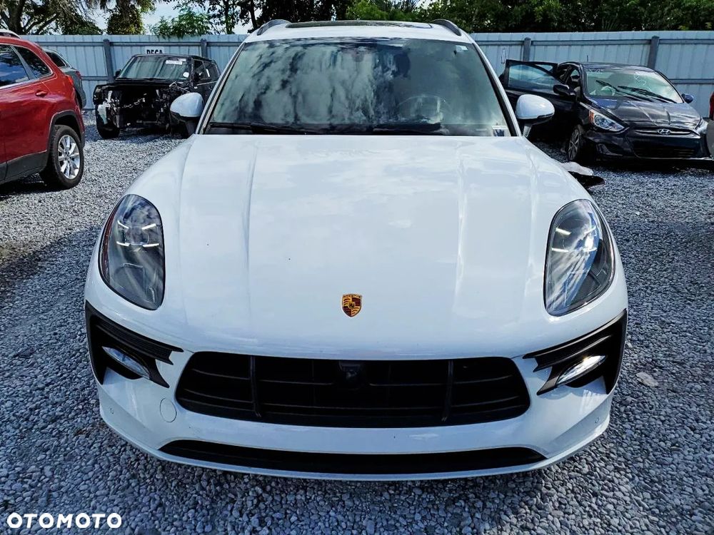 Porsche Macan - 5