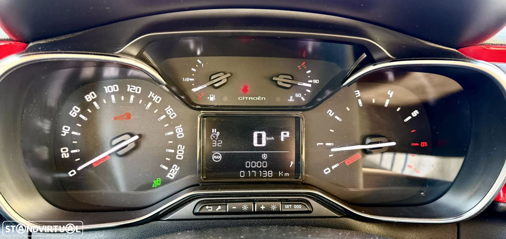 Citroën C3 1.2 PureTech Shine EAT6 - 22