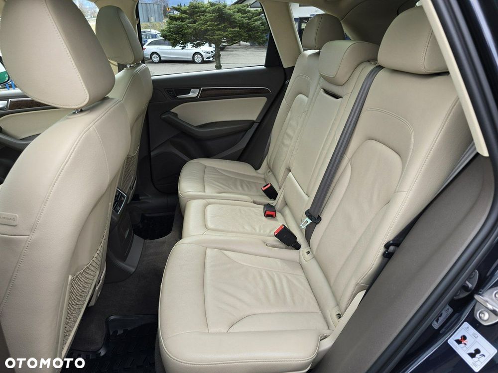 Audi Q5 3.0 TFSI Quattro Tiptronic - 23