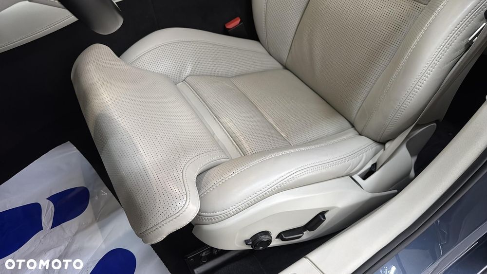 Volvo S90 B5 D AWD Plus Bright - 14