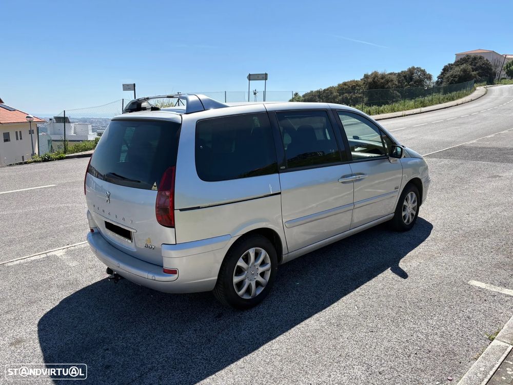 Peugeot 807 - 4