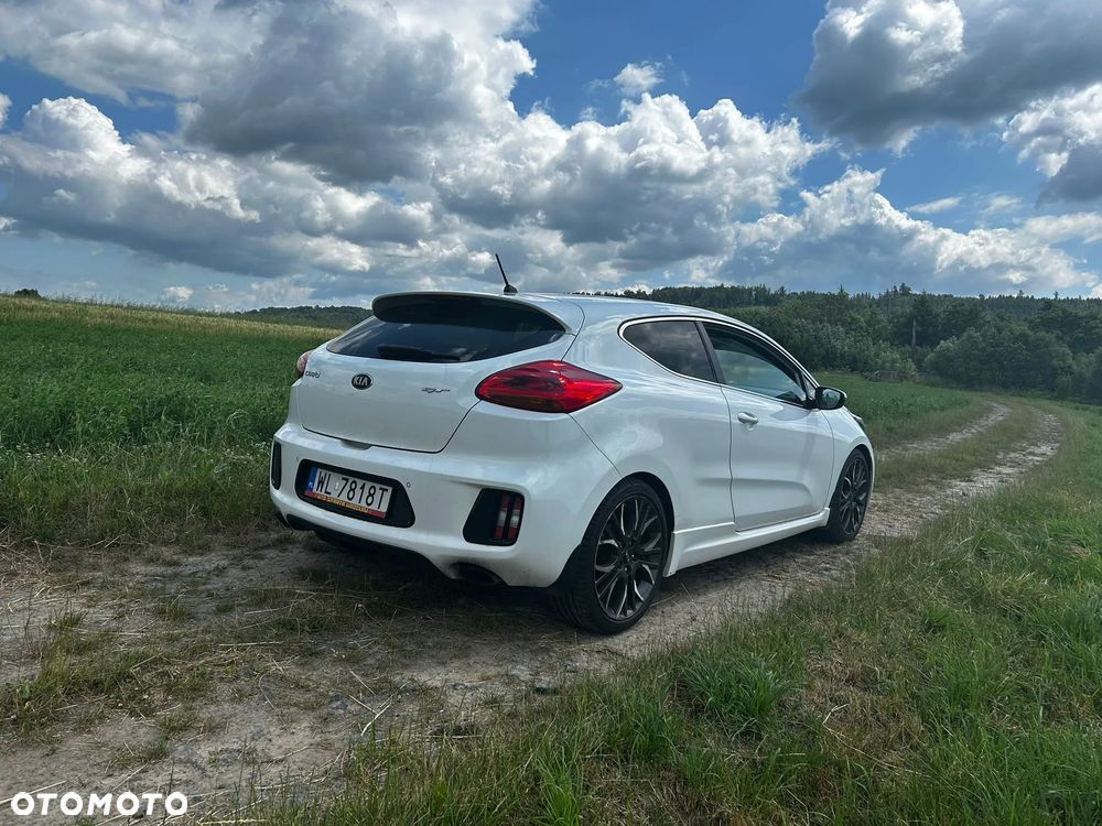 Kia Ceed - 2