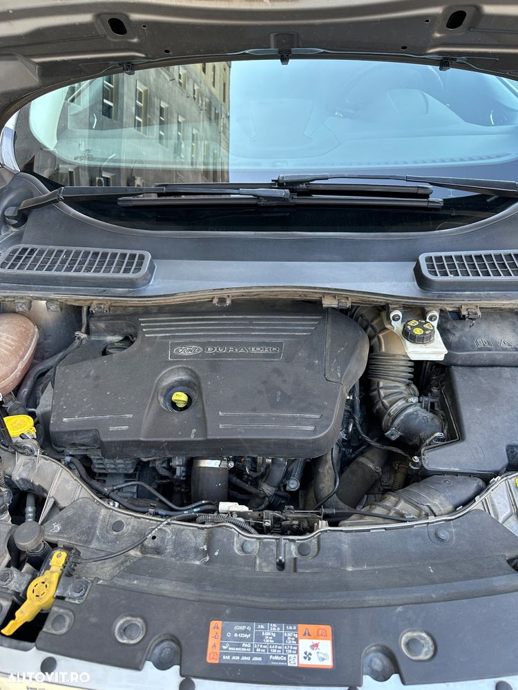 Ford Kuga 2.0 TDCi 4WD Powershift Titanium - 11