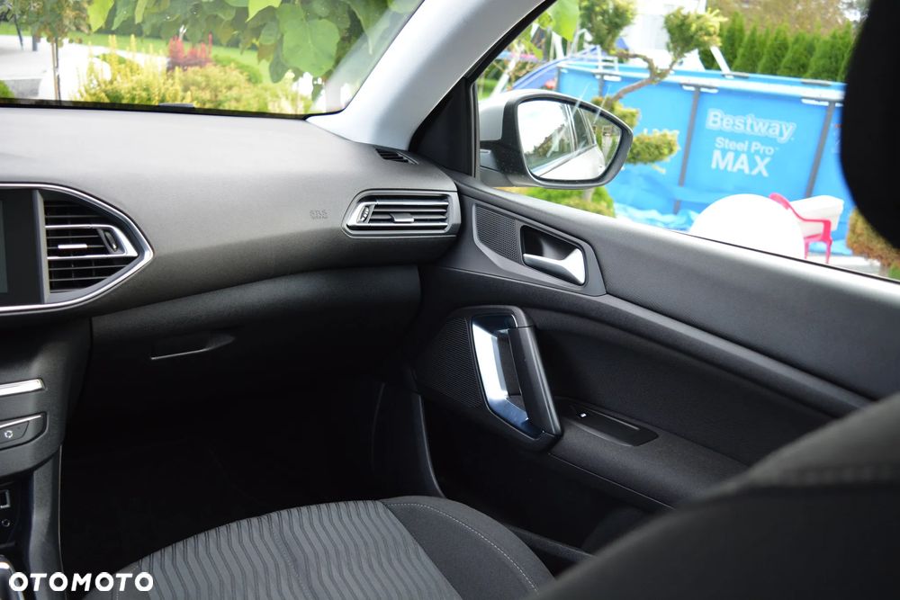 Peugeot 308 e-HDi 115 Stop & Start Niveau 2 Business-Line - 14