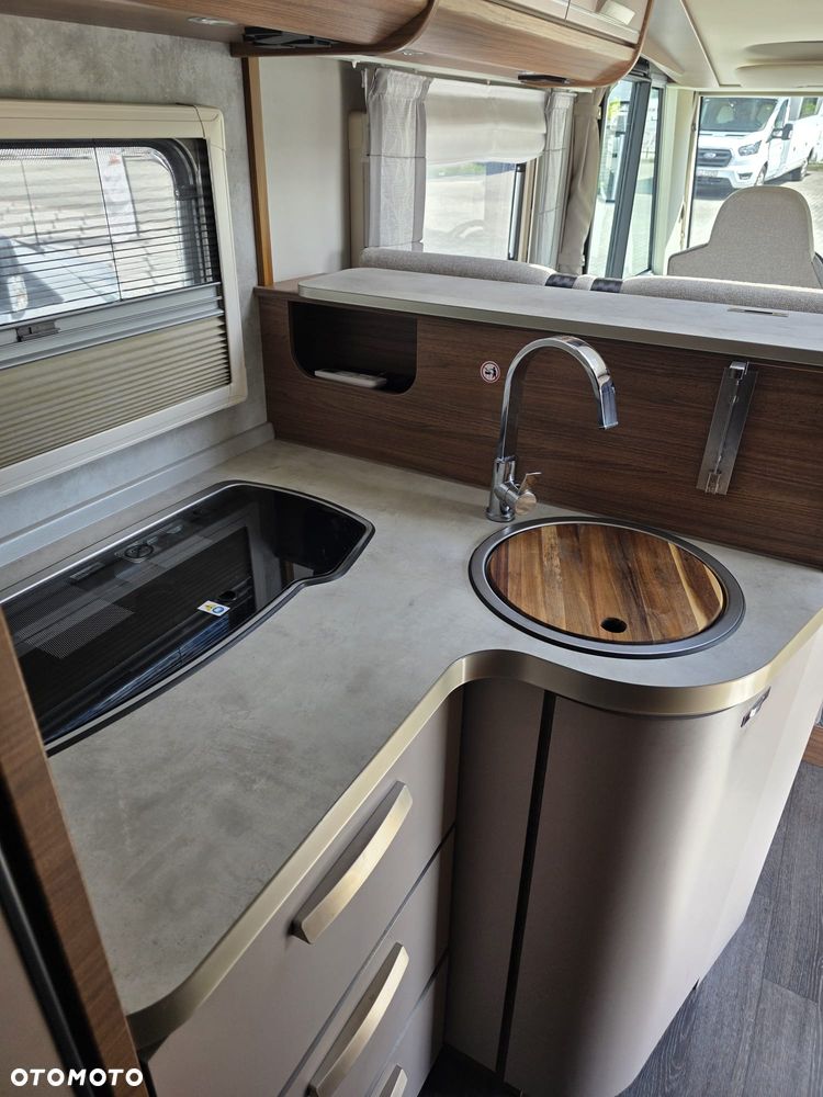 KNAUS Live 700 MEG - 6