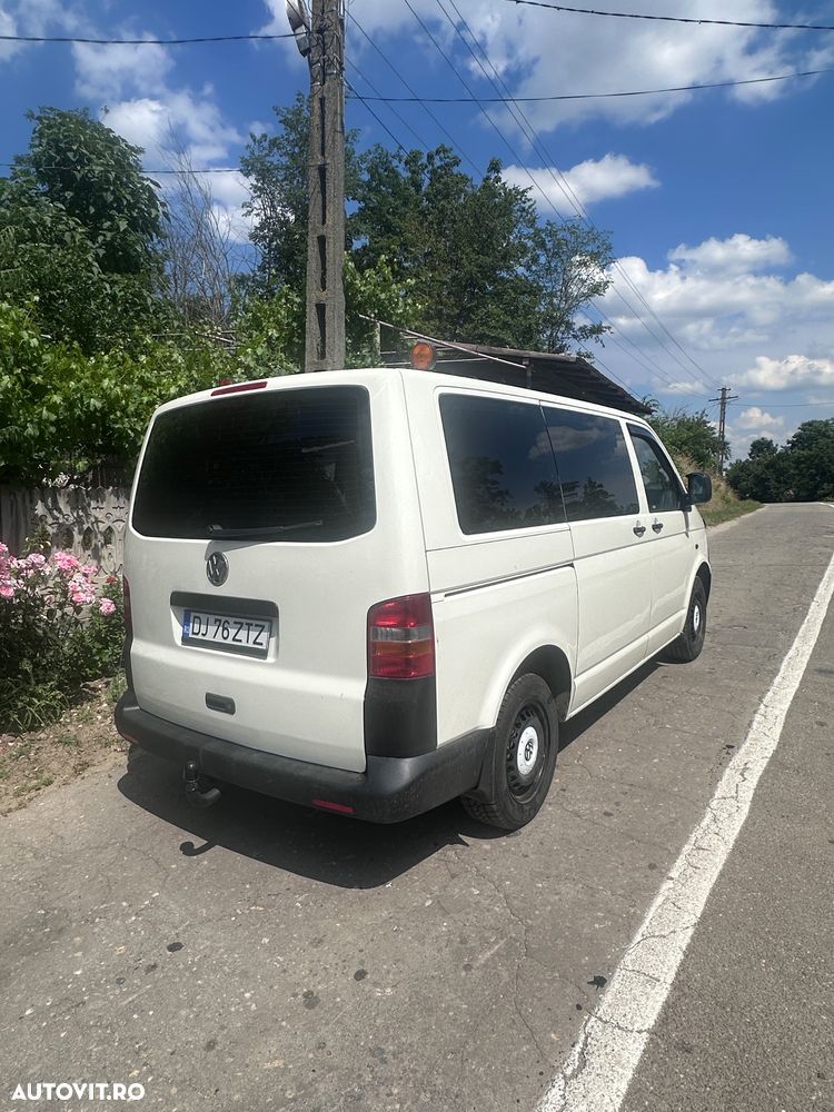 Volkswagen Transporter - 3