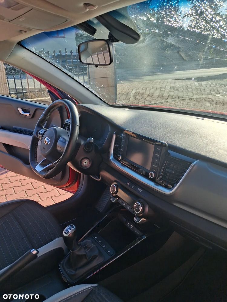 Kia Stonic - 8