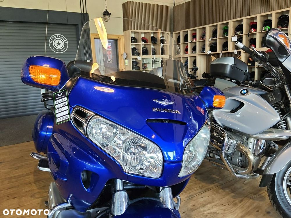 Honda GL - 8