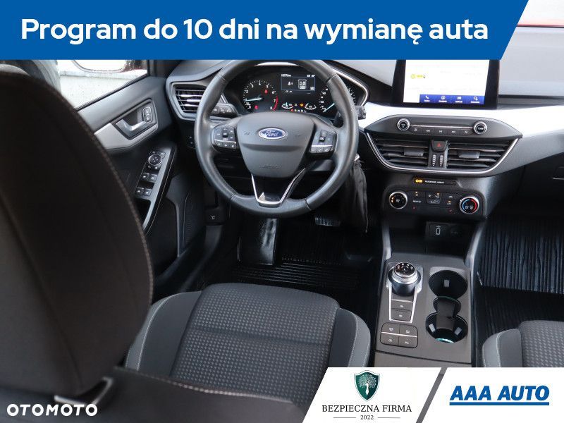 Ford Focus SW - 9