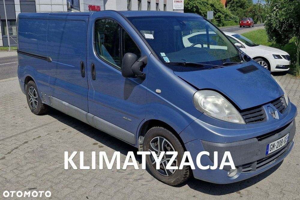 Renault Trafic - 1