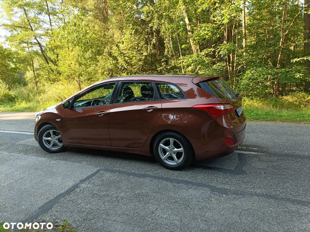 Hyundai i30 1.6 Comfort - 6