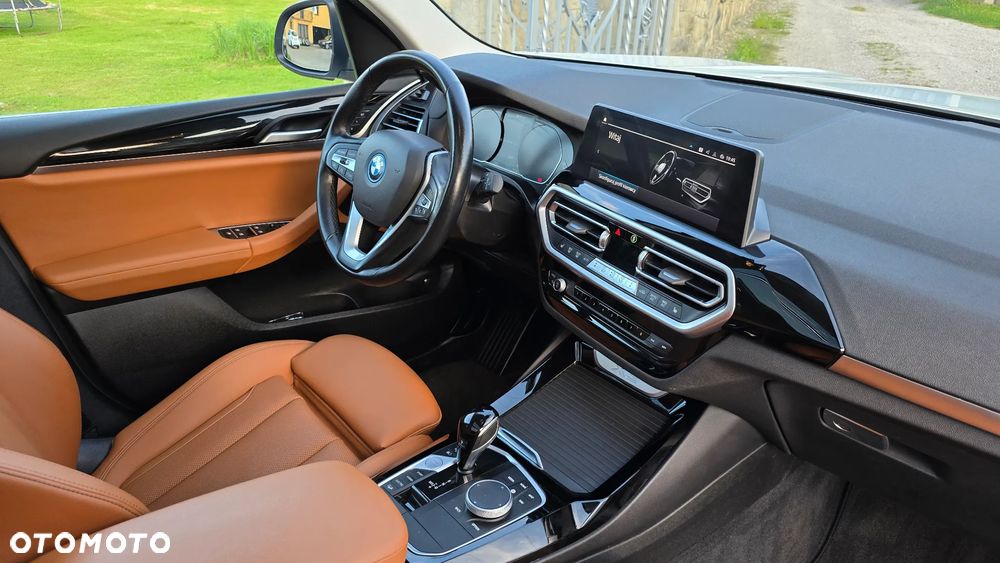 BMW X3 xDrive30e Business Edition sport - 24