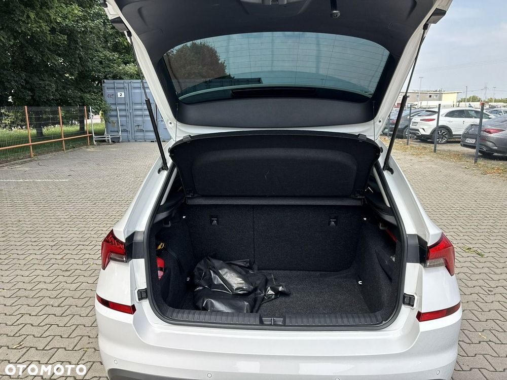 Skoda Kamiq 1.0 TSI Ambition DSG - 21
