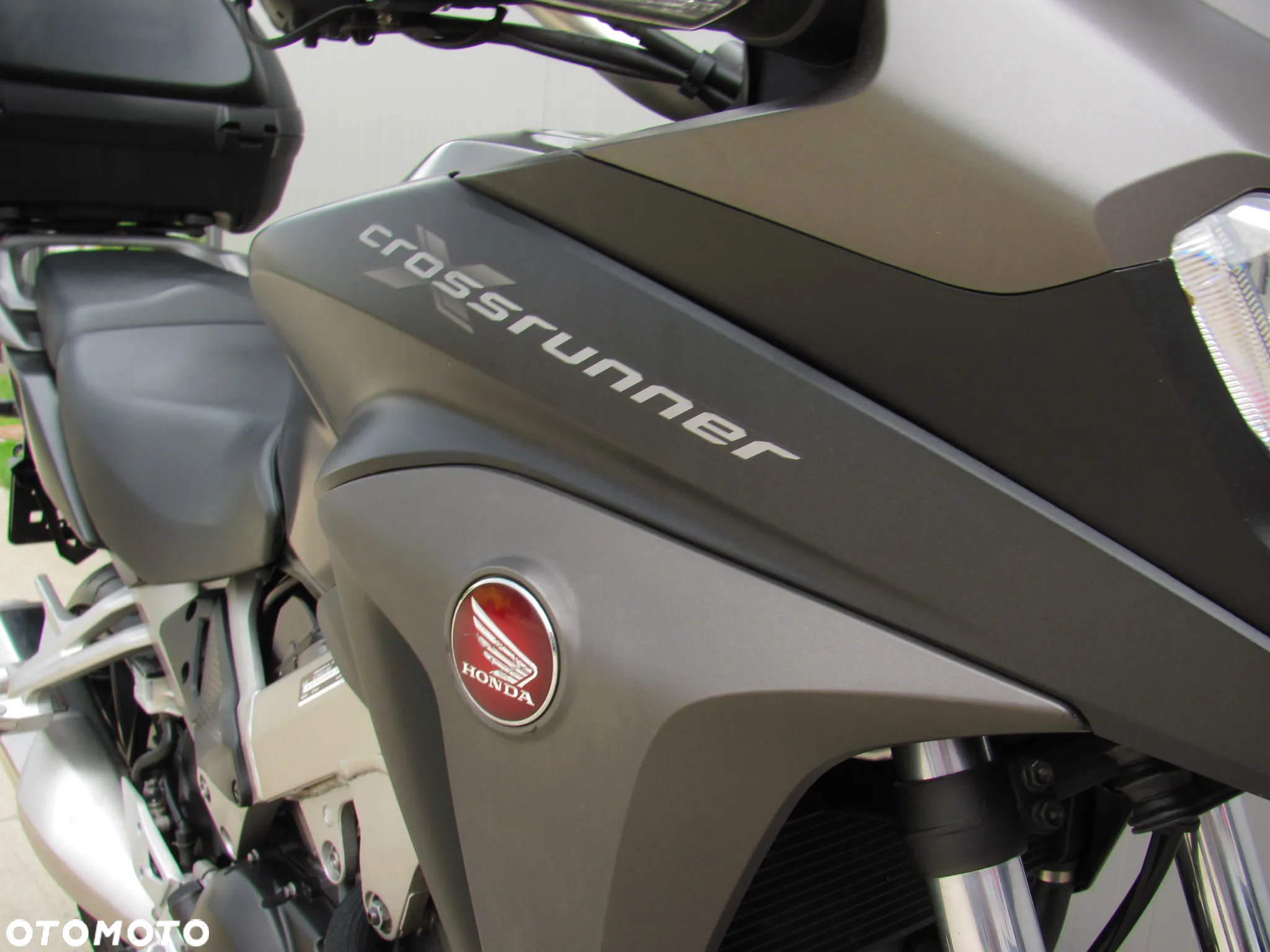 Honda VFR - 9