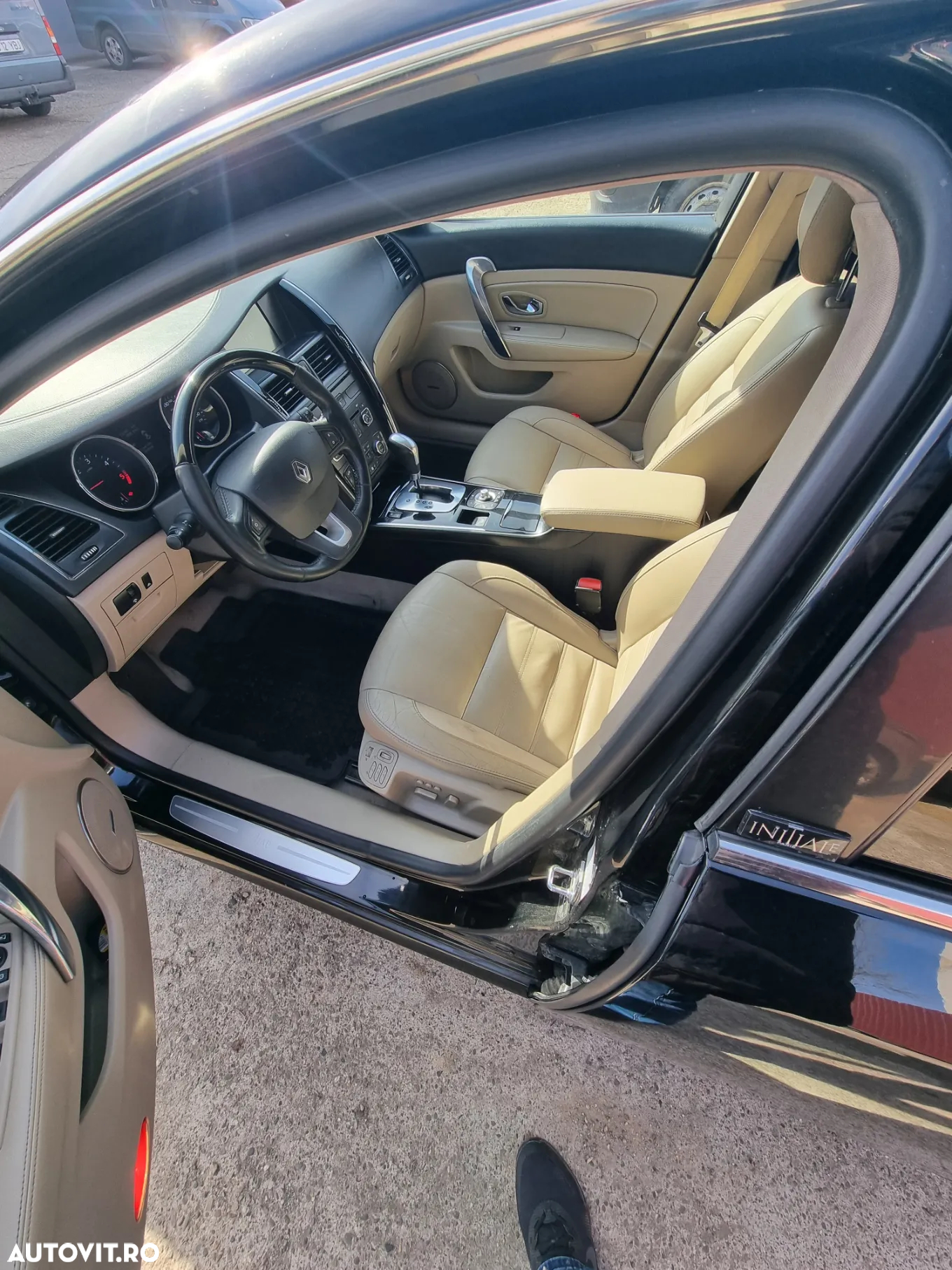 Renault Latitude dCi 175 FAP Aut. - 8