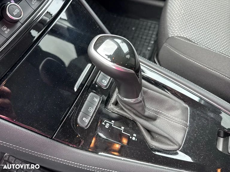 Opel Grandland X 1.2 Start/Stop Automatik Business Edition - 20
