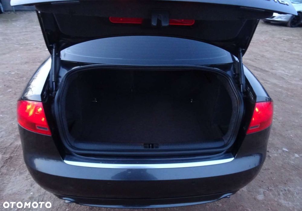 Audi A4 Limousine 2.0 TDI DPF S line Sportpaket (plus) - 14