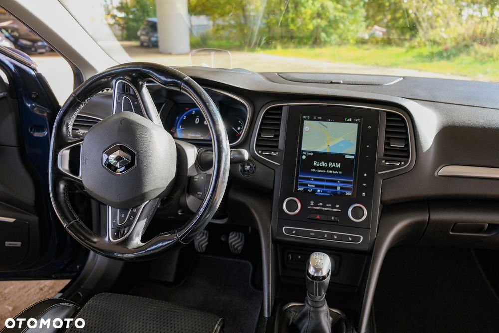 Renault Megane 1.2 16V TCe Energy Bose - 13