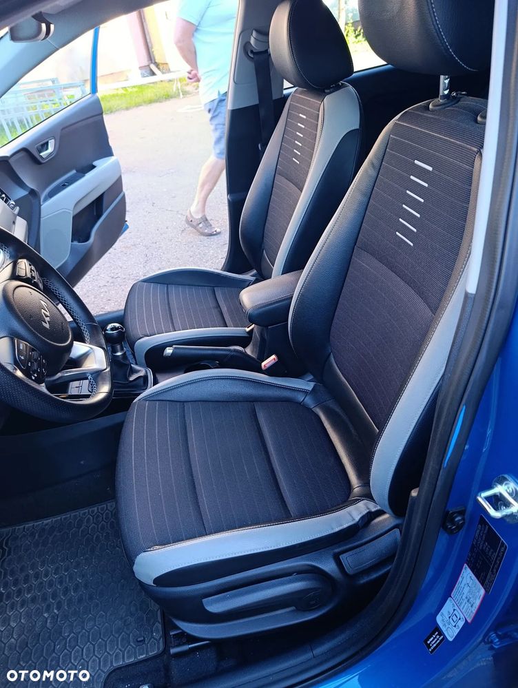 Kia Stonic 1.2 L - 7