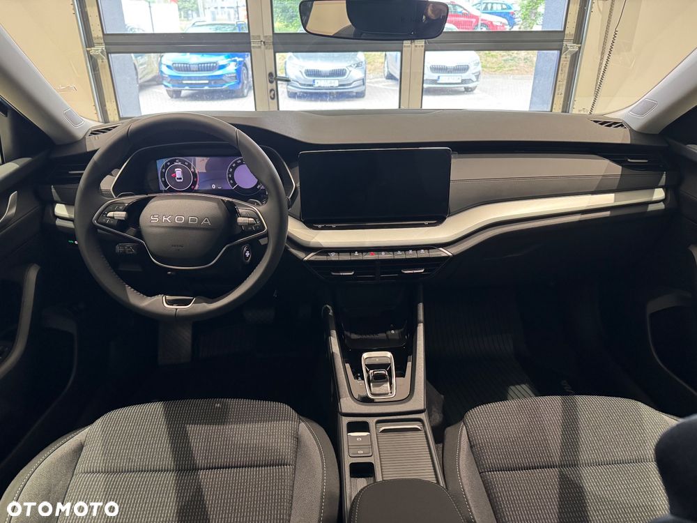 Skoda Octavia 1.5 TSI mHEV Drive Selection DSG - 6