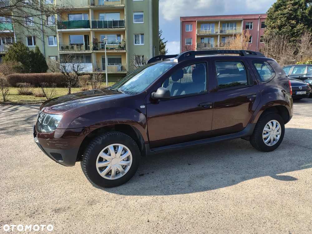 Dacia Duster 1.6 SCe Laureate S&S - 1