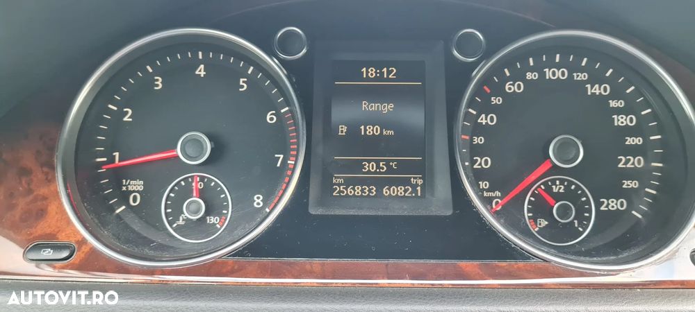 Volkswagen Passat CC 1.8 TSI - 13