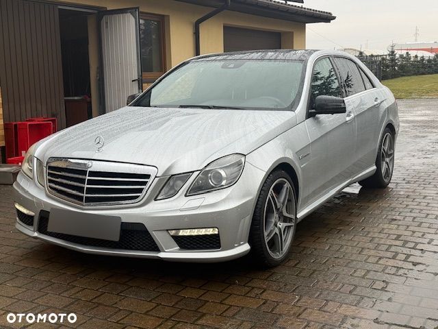 Mercedes-Benz Klasa E - 1