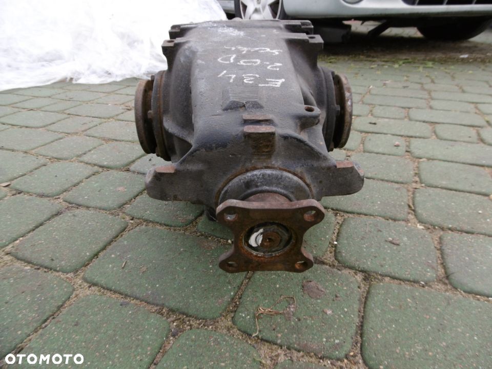 Most Dyfer BMW E34 2,0D 1212339 sedan - 6