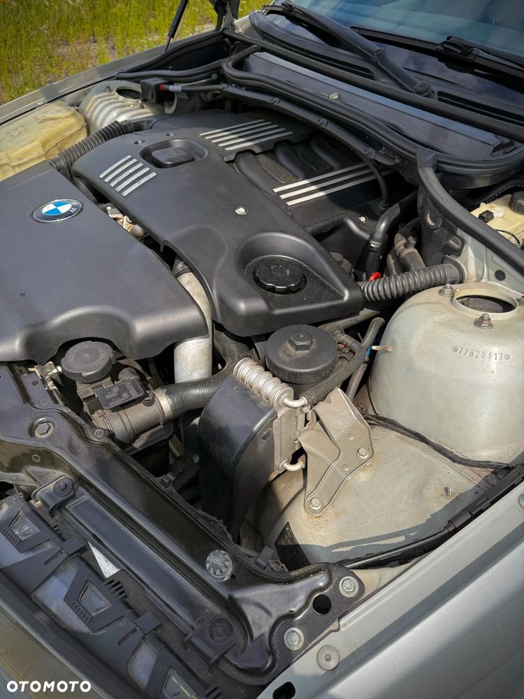 BMW Seria 3 - 26