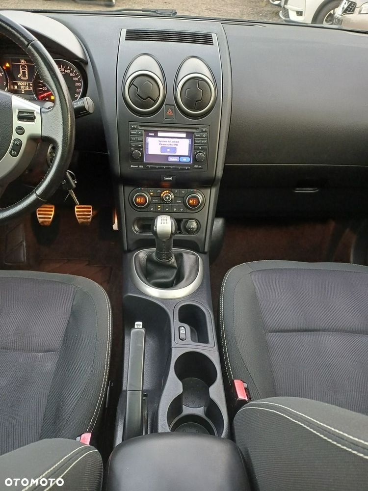 Nissan Qashqai 1.6 I-Way - 23