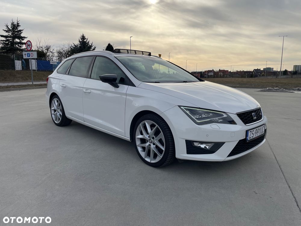Seat Leon 2.0 TDI DPF Start&Stop DSG FR - 9