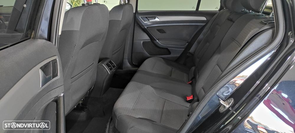 VW Golf Variant 1.6 TDi Sportline - 6