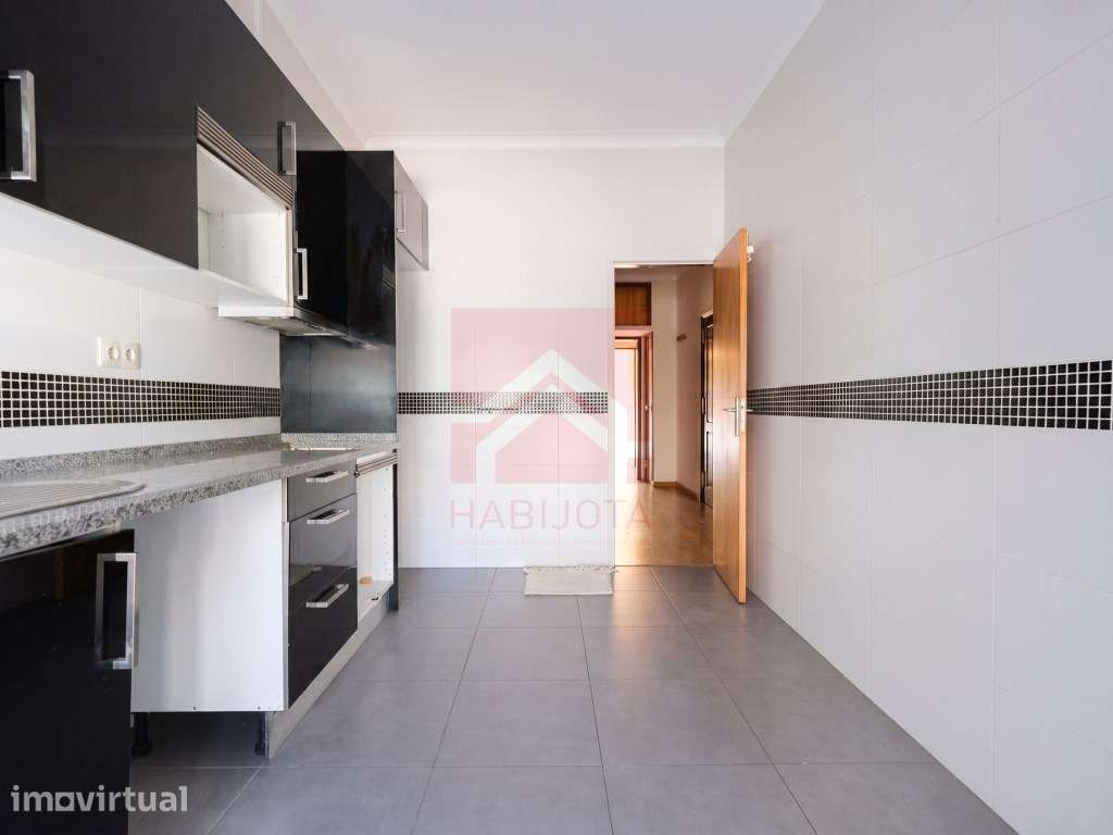 T2 com Terraço - Porto - Grande imagem: 4/25