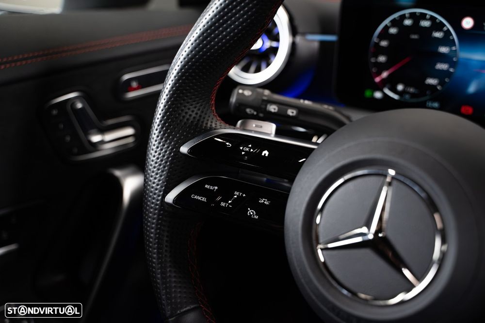 Mercedes-Benz CLA 250 e Shooting Brake AMG Line - 23