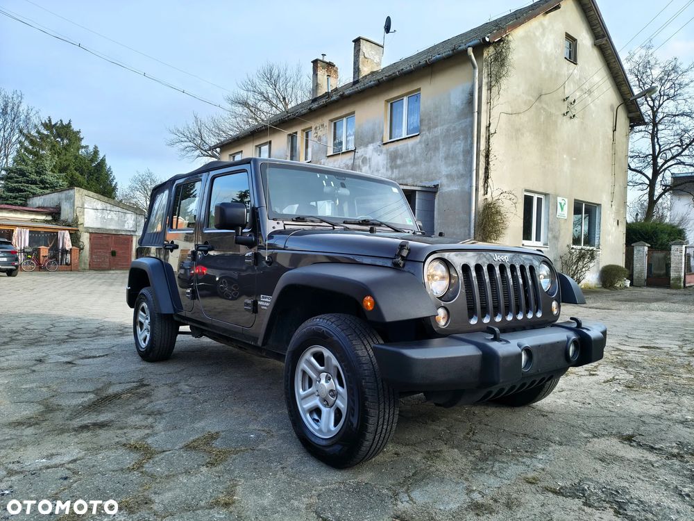 Jeep Wrangler Unlimited 3.6 Automatik X - 2