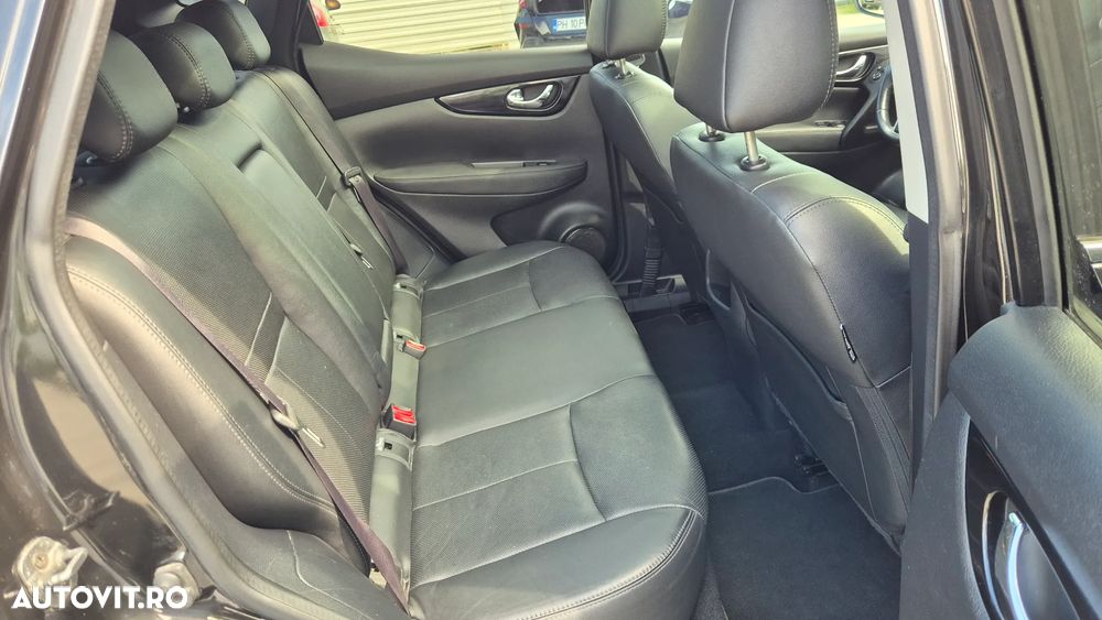 Nissan Qashqai 1.6 DCI Start/Stop 4X4-i Tekna - 16