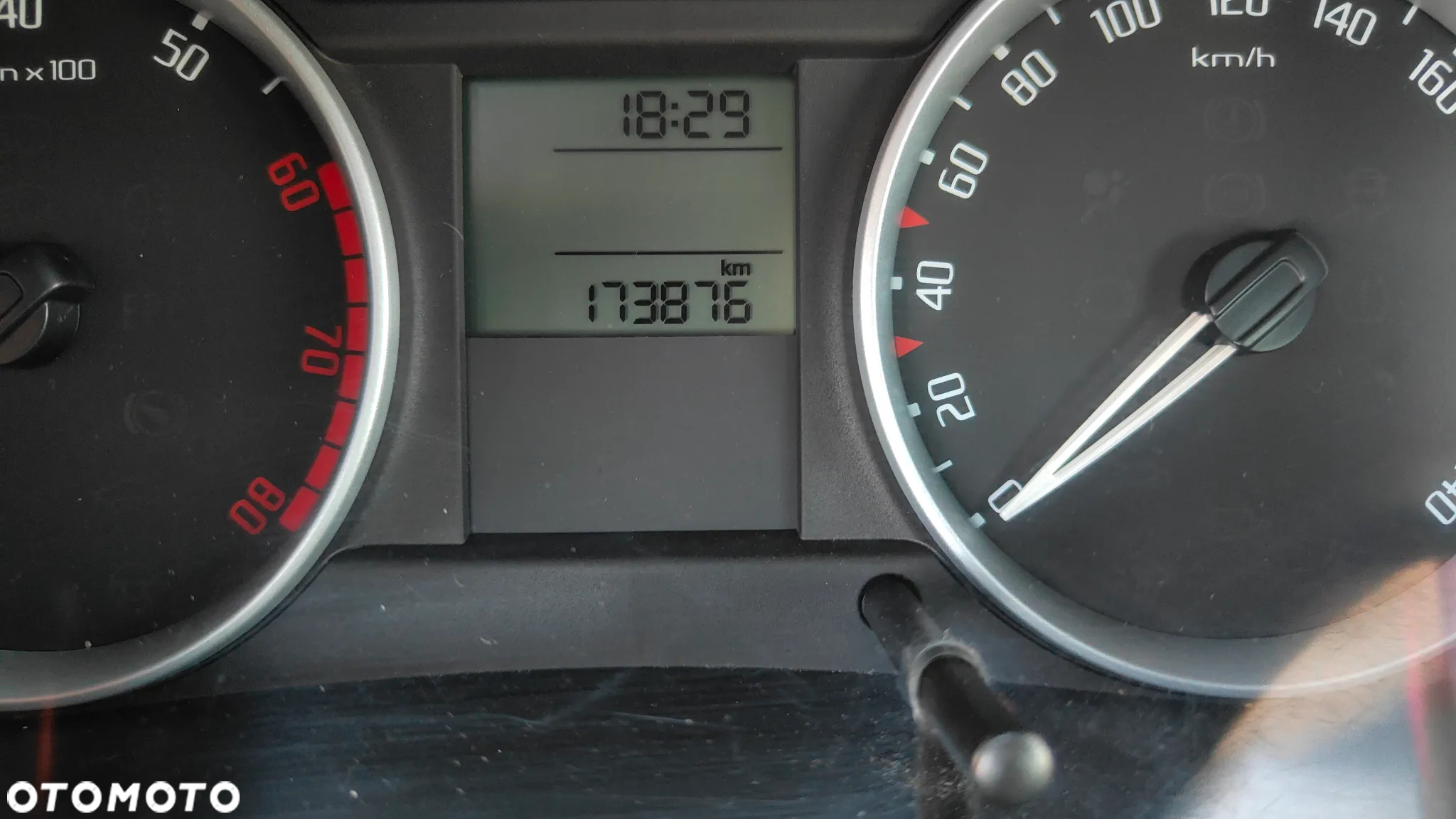 Skoda Fabia - 8