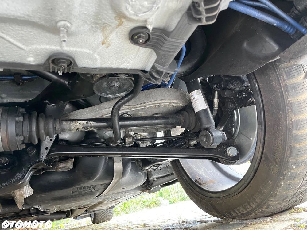 BMW Seria 3 325ti - 13