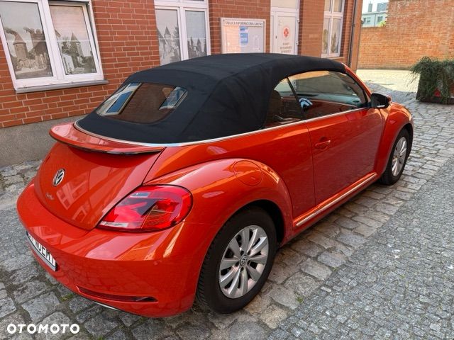 Volkswagen Beetle 2.5 - 18