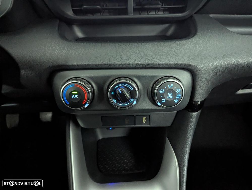 Toyota Yaris 1.5 VVT-i Comfort - 6