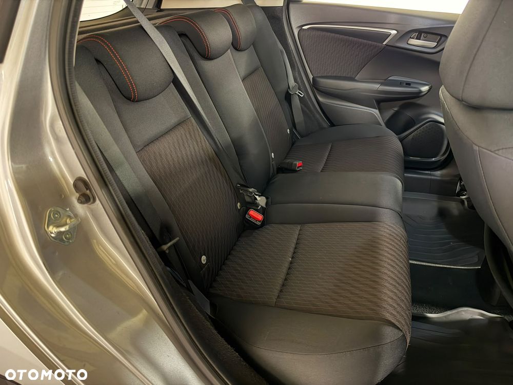 Honda Jazz 1.5 i-VTEC Dynamic (ADAS/Honda Connect+) CVT - 12