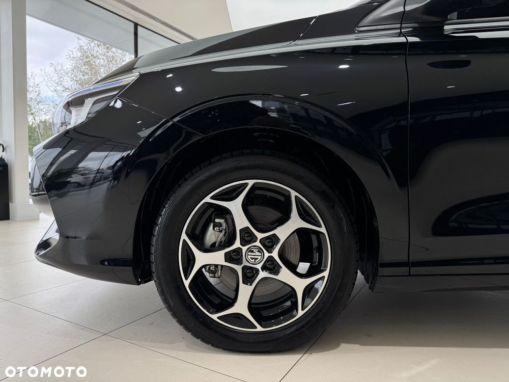 MG MG3 - 18