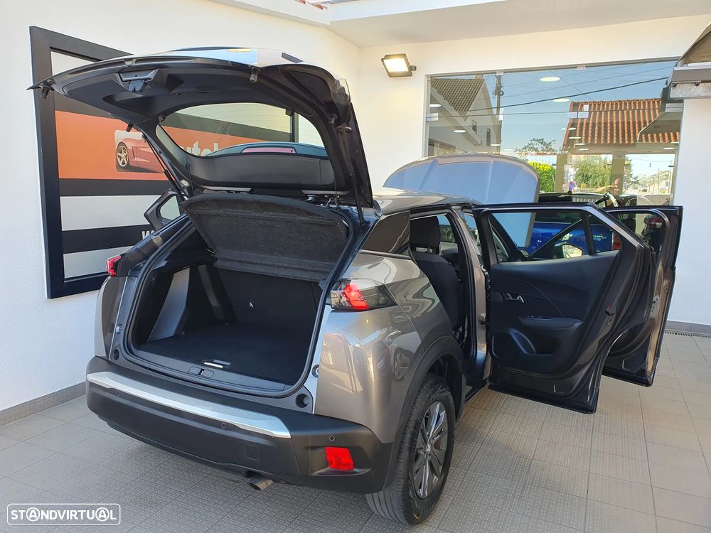 Peugeot 2008 1.2 PureTech Active Pack - 18