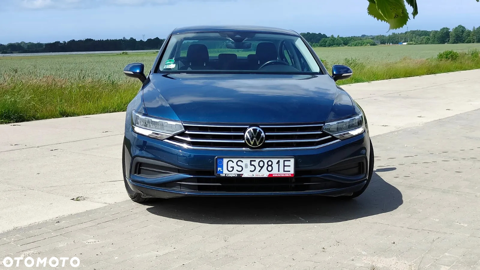 Volkswagen Passat - 5