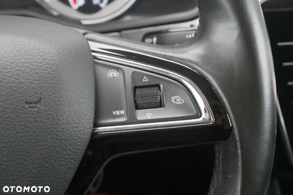 Skoda Superb 2.0 TSI Ambition DSG - 23