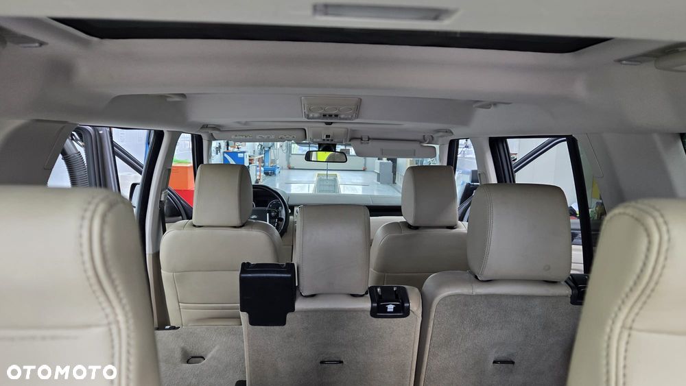 Land Rover Discovery SD V6 HSE - 14